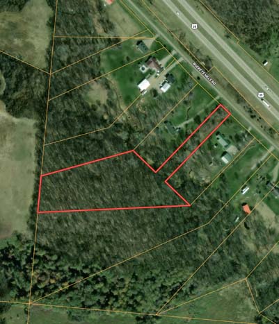 Driveway entrance to rural homesite property