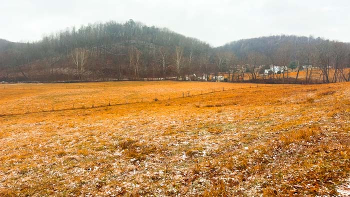 Country barn structure