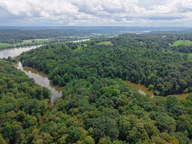 Secluded tract near Indian Run