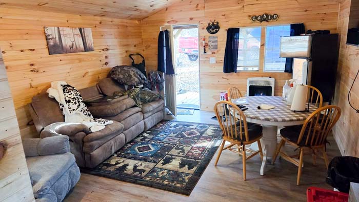 Quiet secluded acreage ideal for hunting retreat