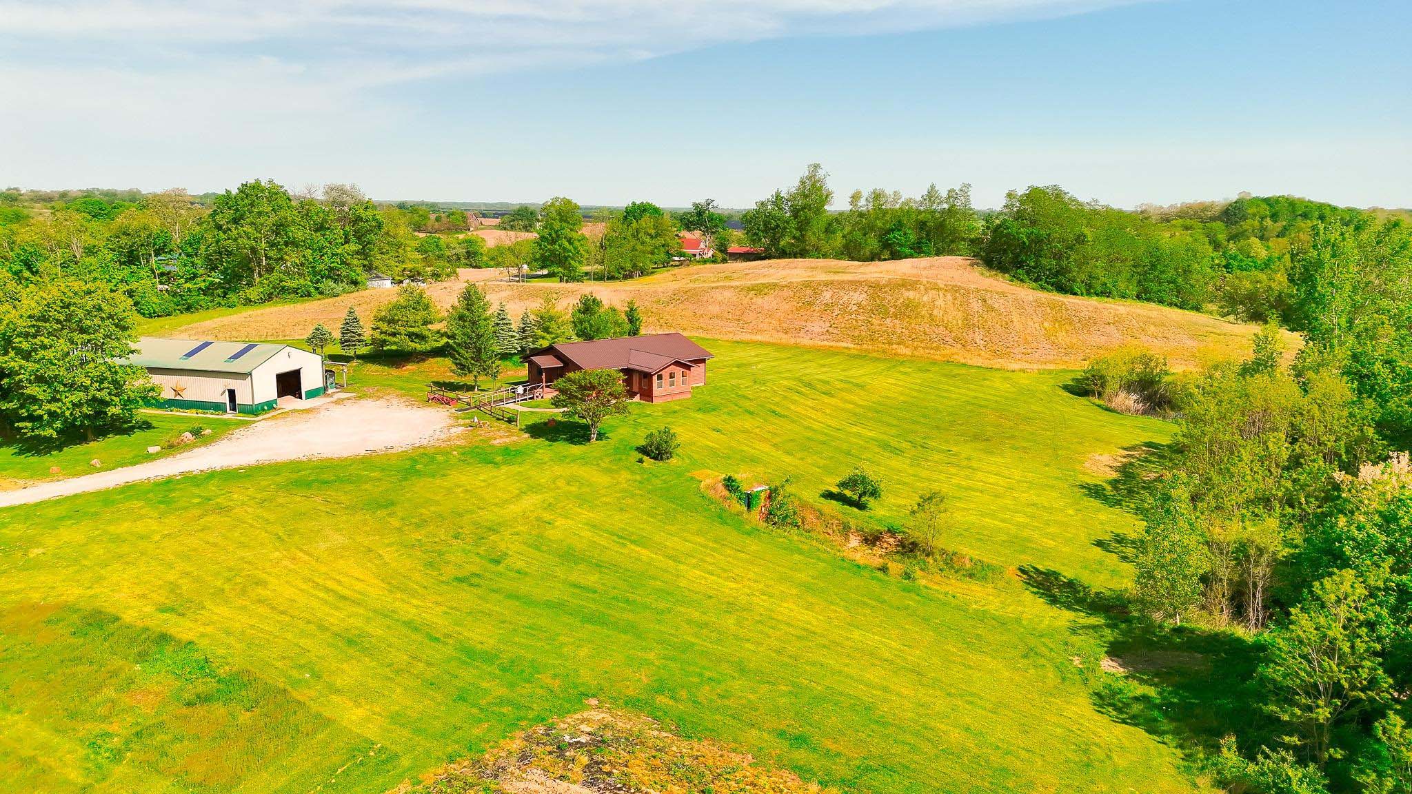 11316 State Route 41 — 27.71-acre Ross County farm with home, 30x64 pole barn, tillable ground, and Buckskin Creek frontage, Greenfield Ohio