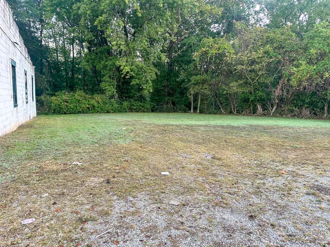 High traffic Eastern Avenue frontage