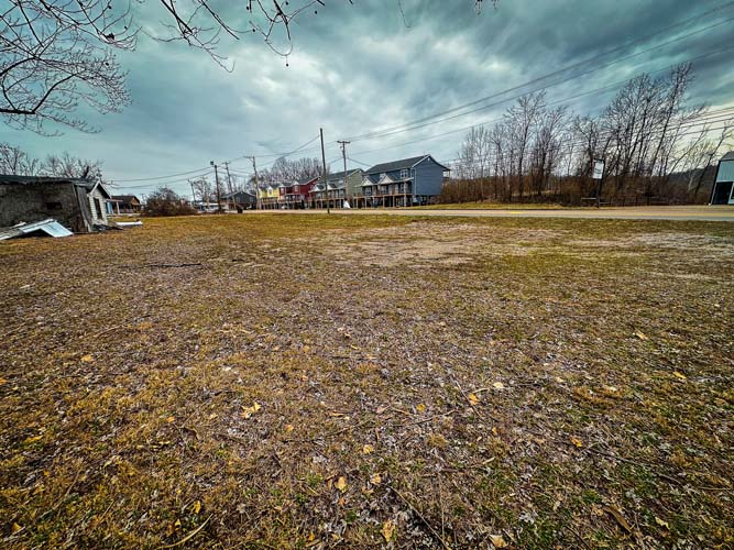 Eastern Avenue road frontage property