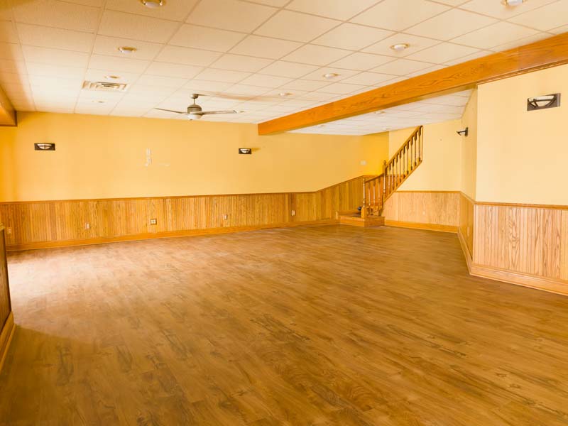 Entertainment space estate home