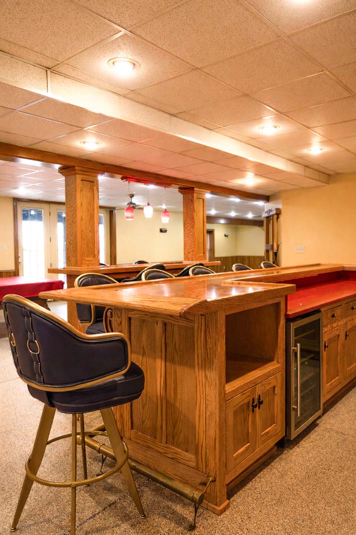 Rolling timber estate Ohio