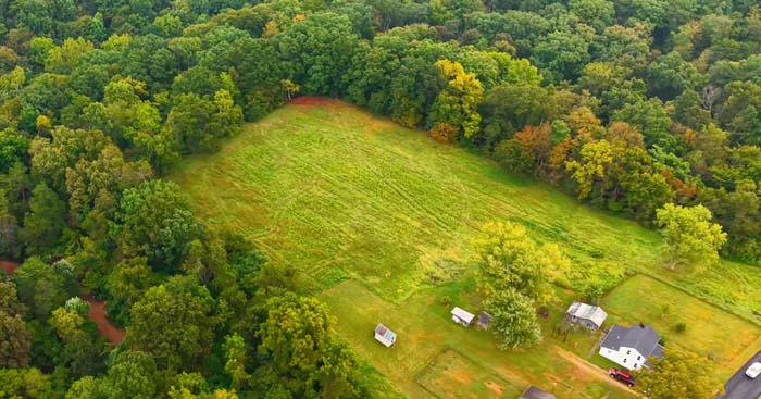 Secluded setting for long-term recreational investment