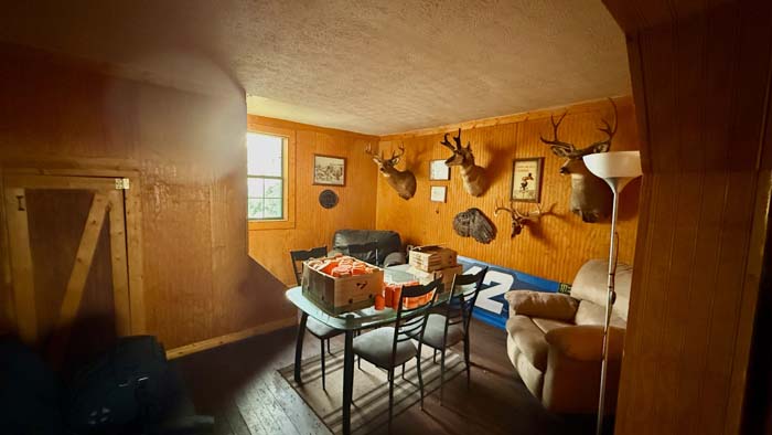 Wooded ridge on Pike County Ohio hunting property