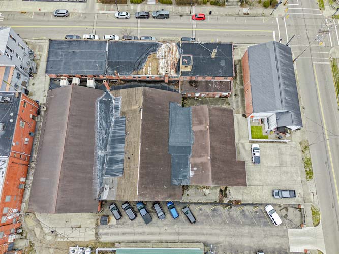 Second floor office or apartment space