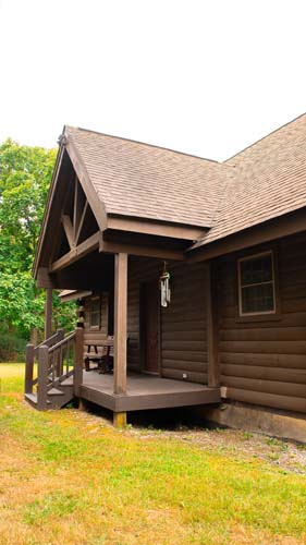 Furnished cabin for sale in Highland County Ohio