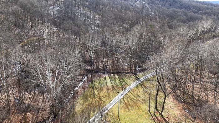 Private secluded entry and road frontage on Pike County Ohio recreational land for sale