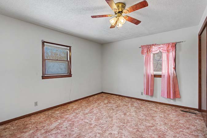 Additional bedroom inside Washington County Ohio country home