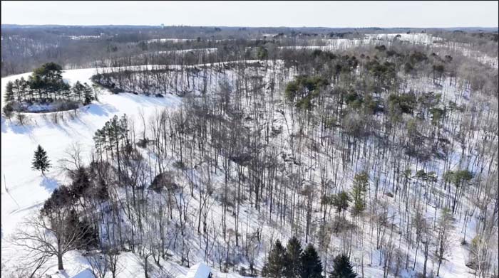 Country landscape surrounding Clark Road home in Fairfield Township Ohio