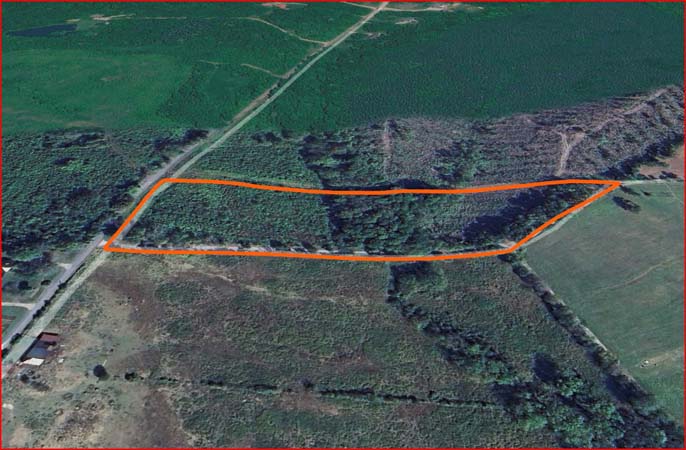 Versatile land for camping or hunting use