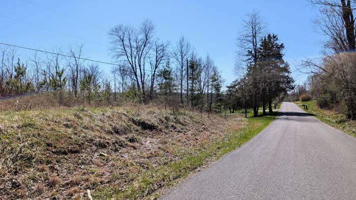 Public water access available at road