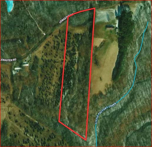 Entrance to Lemaster Road land with building potential